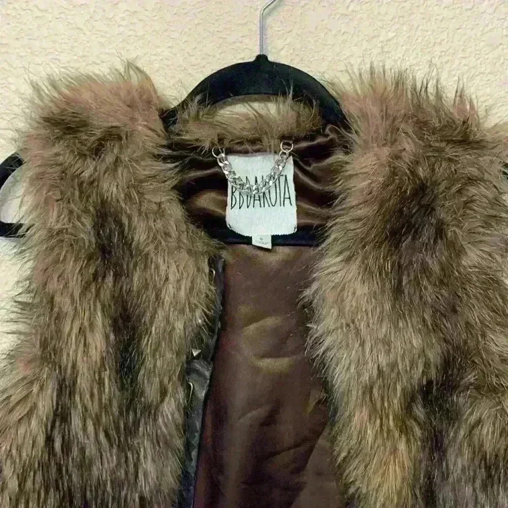 BB Dakota faux fur vest sz S fall winter old money preppy - Picture 3 of 9